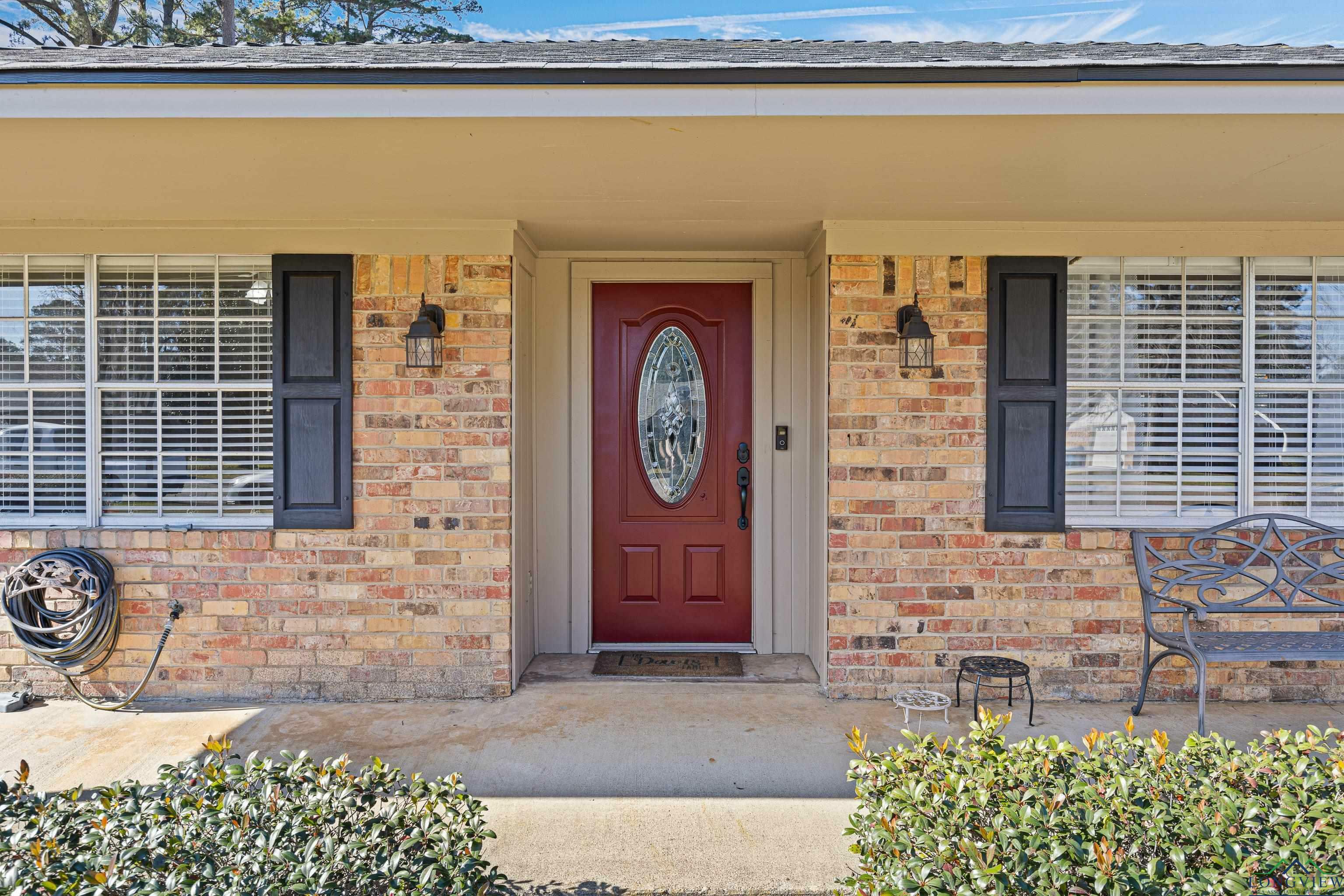 Property Photo:  503 Country Club  TX 75672 