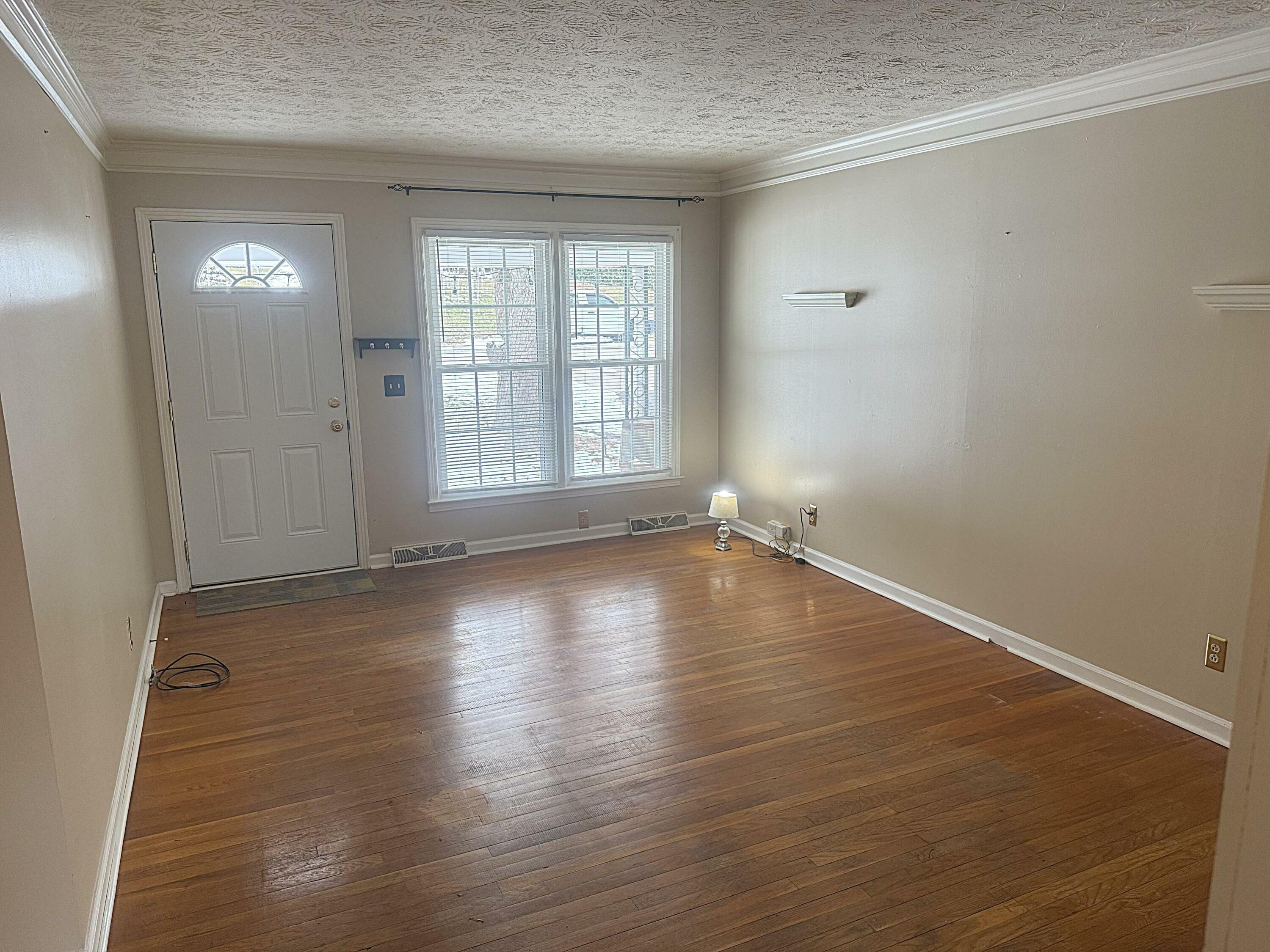 Property Photo:  327 Senate Drive  KY 40601 