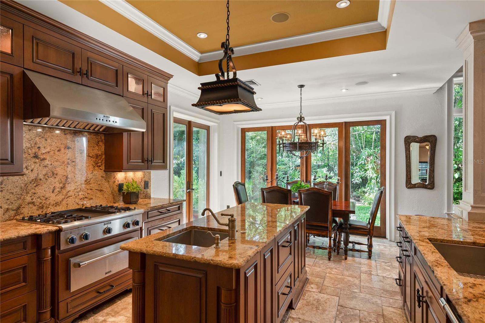 Property Photo: 1426 Nottingham Street FL 32803