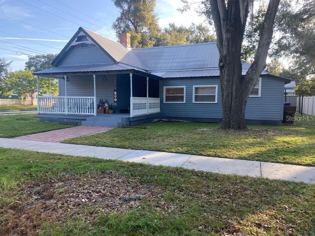 Property Photo: 21 N Beaumont Avenue B FL 34741