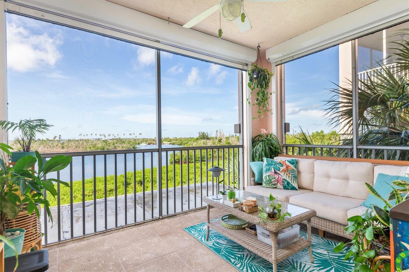 Property Photo:  13213 Gasparilla Road B305  FL 33946 