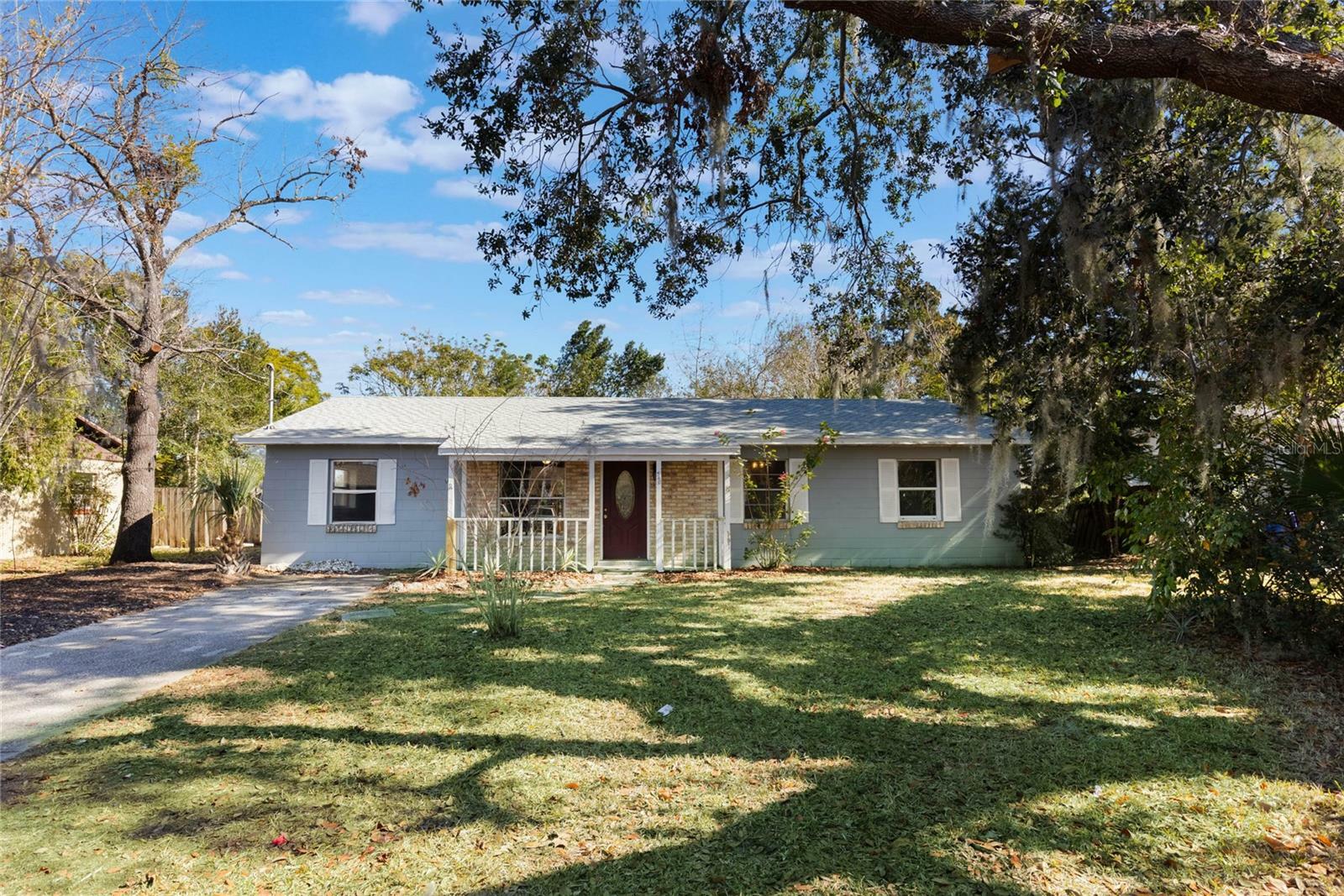 Property Photo:  540 Fern Avenue  FL 32778 