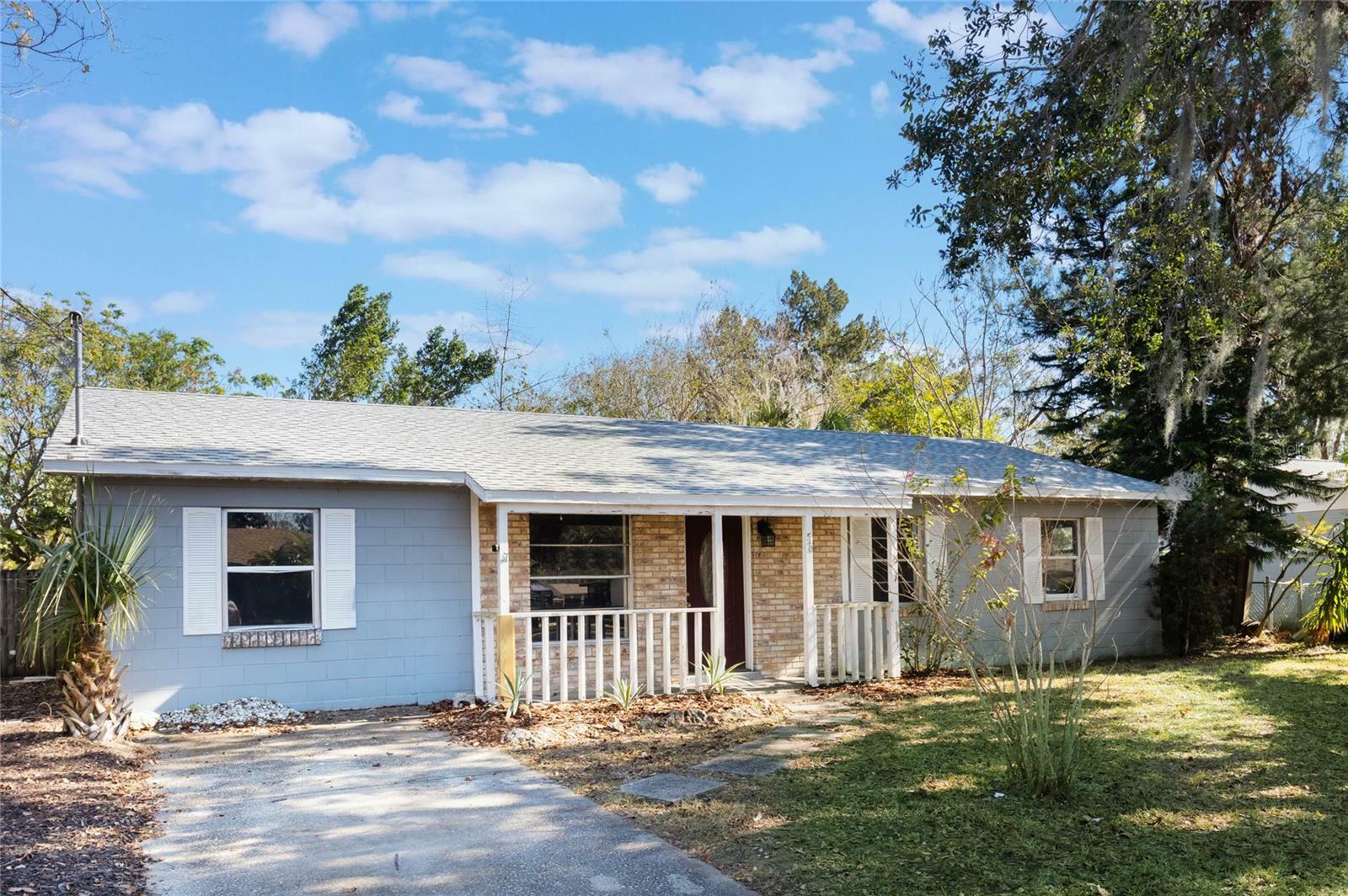 Property Photo: 540 Fern Avenue FL 32778