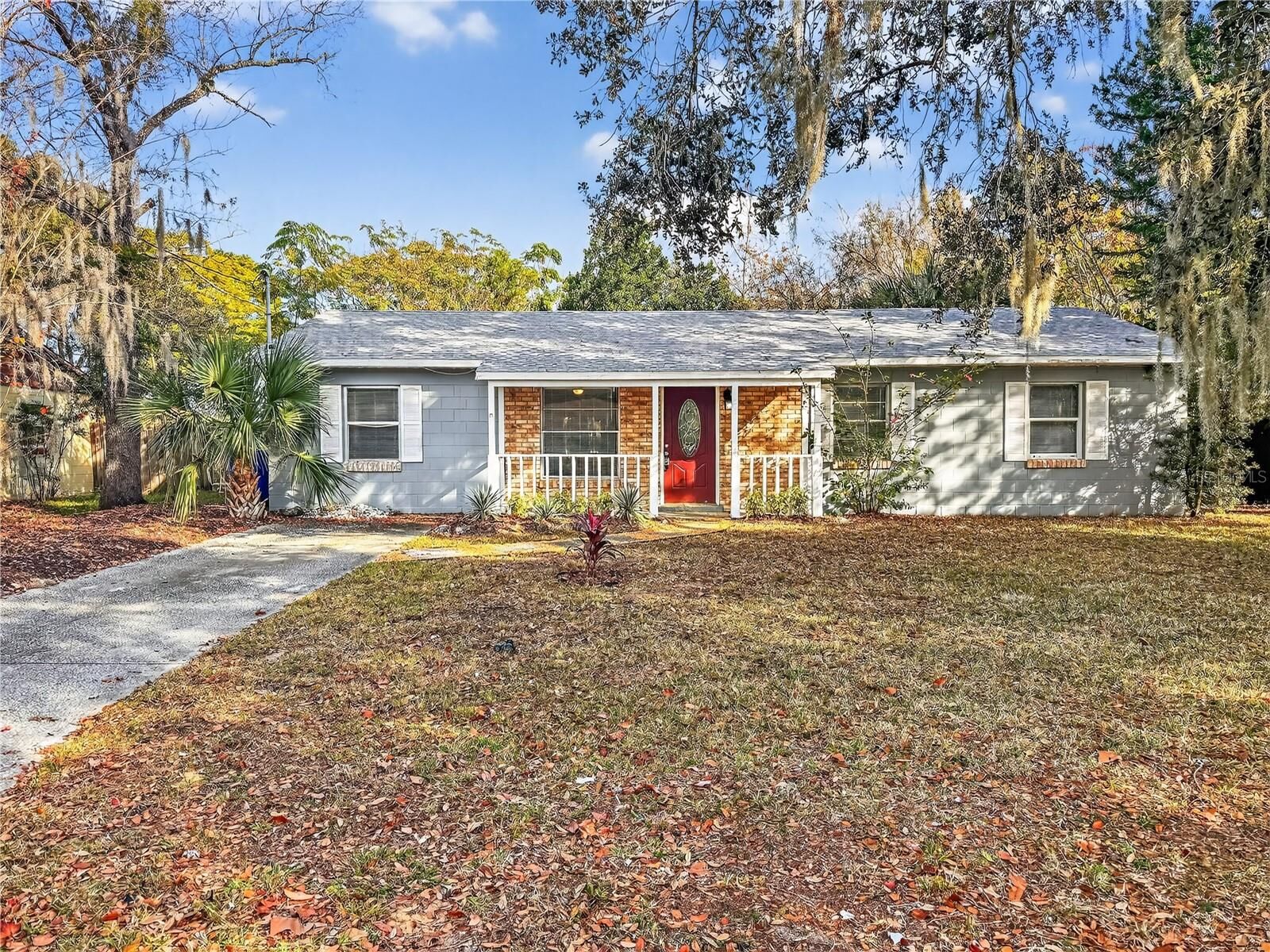 Property Photo:  540 Fern Avenue  FL 32778 
