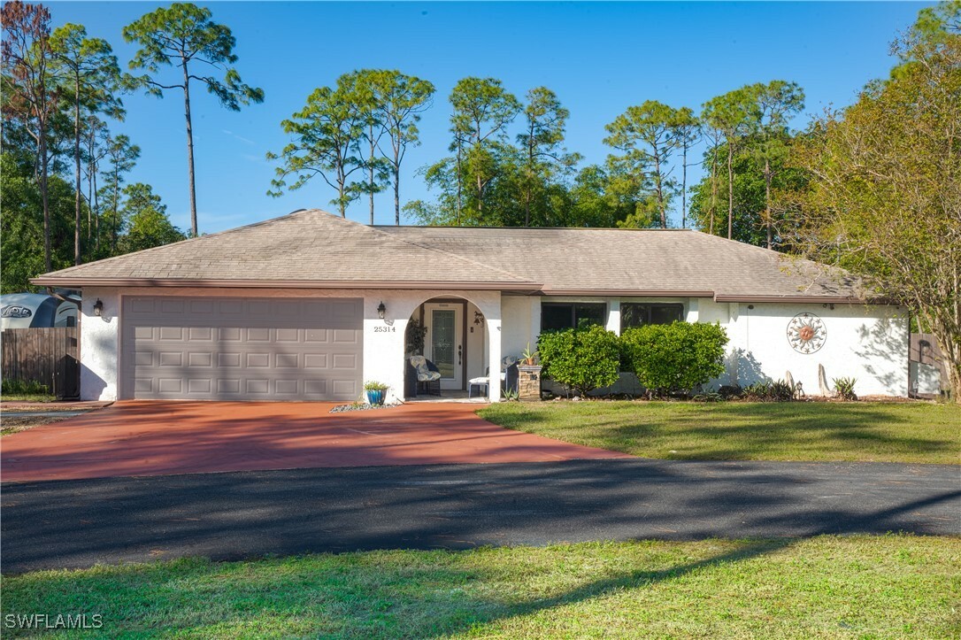 Property Photo:  25314 Pinson Drive  FL 34135 