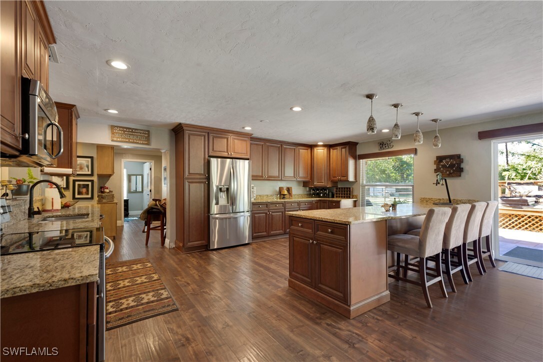 Property Photo: 25314 Pinson Drive FL 34135