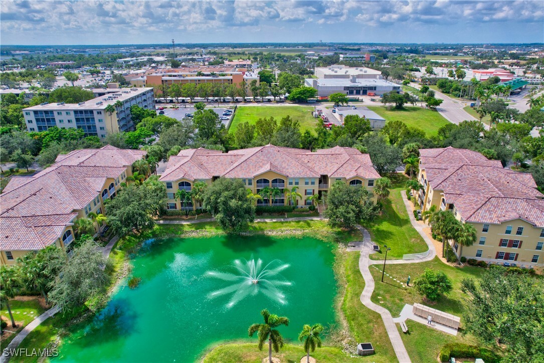 Property Photo: 4135 Residence Drive Drive 618 FL 33901