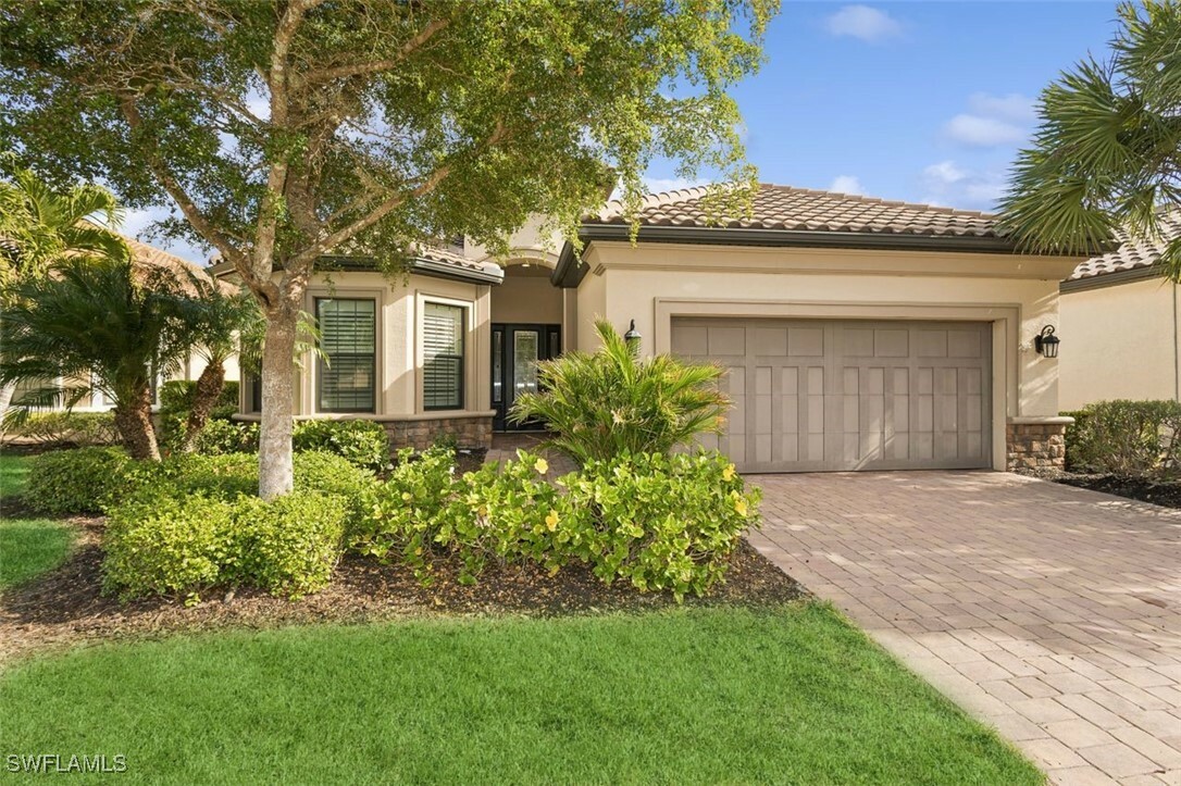 Property Photo:  10234 Coconut Road  FL 34135 