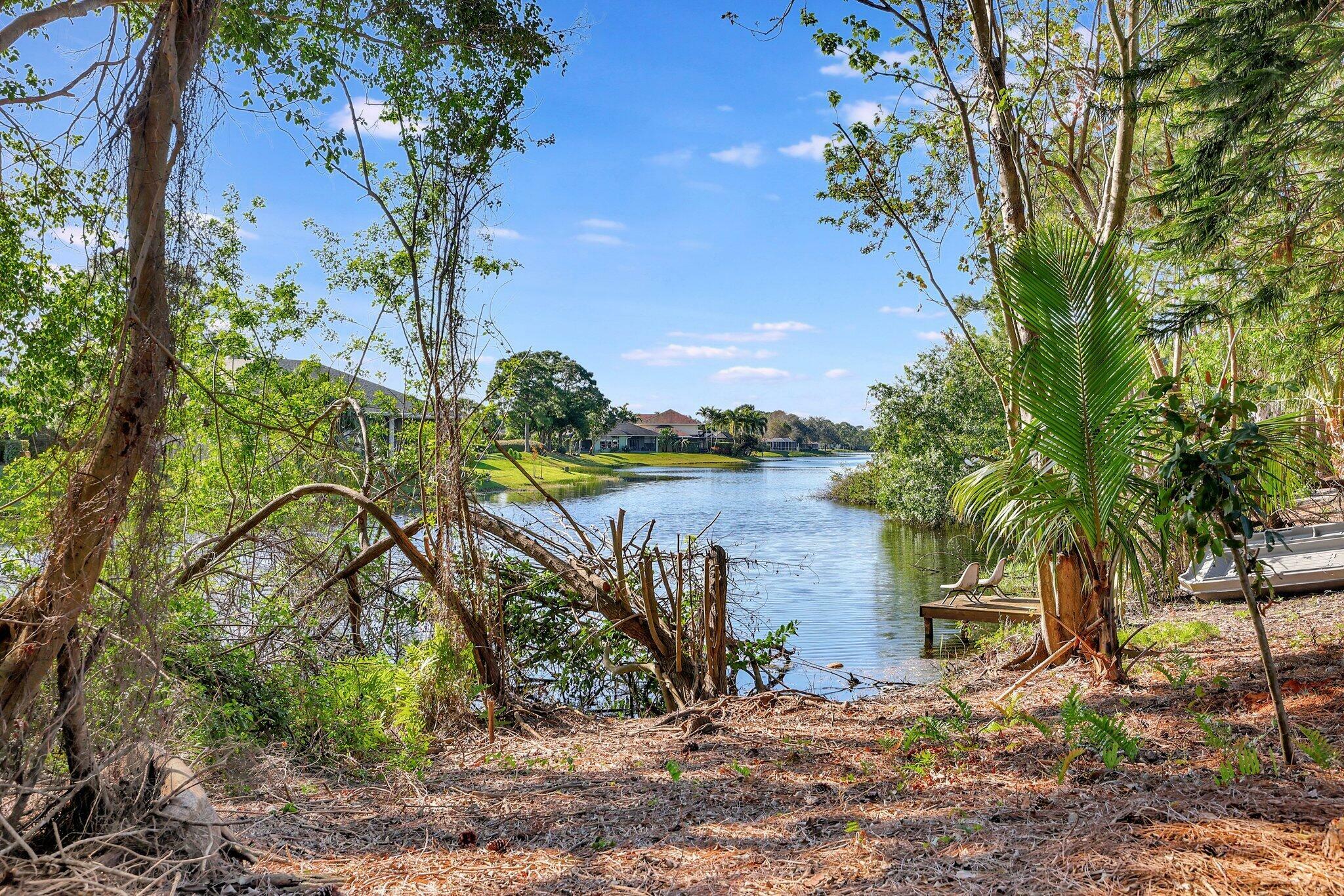 Property Photo:  1008 SW Hunt Club Circle  FL 34990 