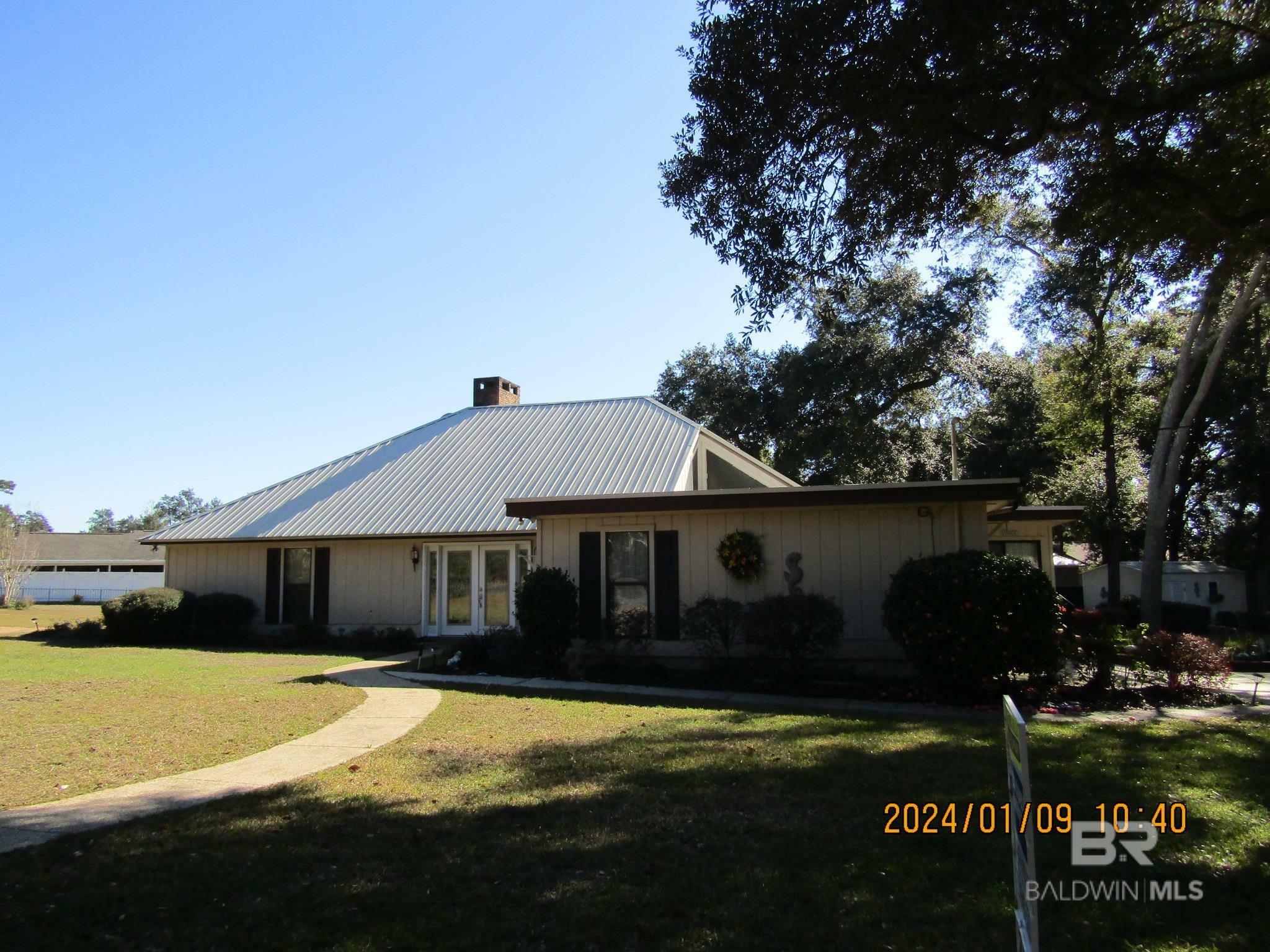 Property Photo:  2148 Club House Drive  AL 36549 