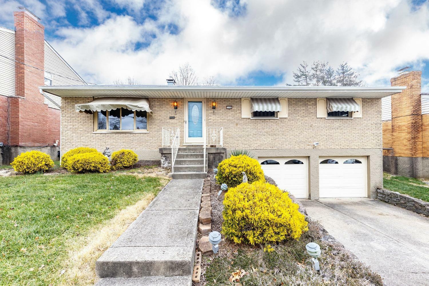 Property Photo: 3606 Krierview Drive OH 45248