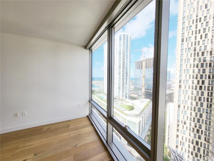 1001 Queen Street 1805  Honolulu HI 96814 photo