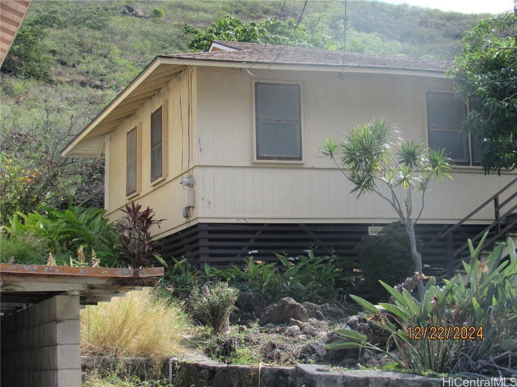 Property Photo: 1503 Ainakoa Avenue HI 96821