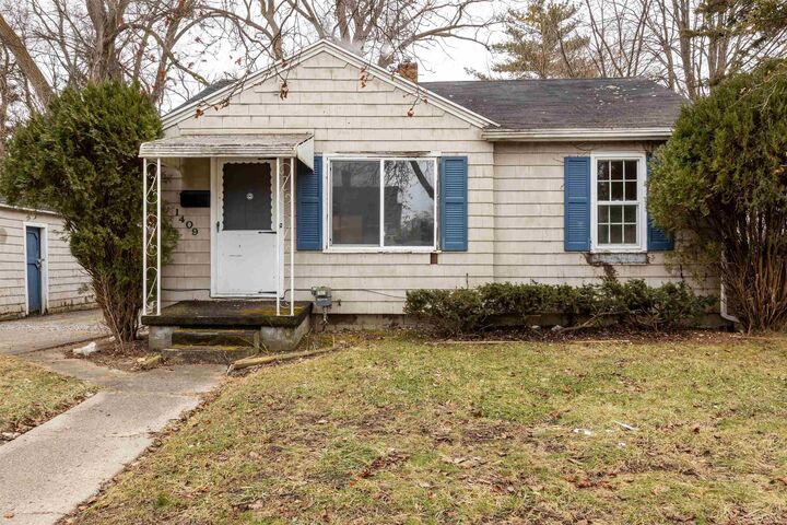 1409 Acacia Street  Saginaw MI 48602 photo