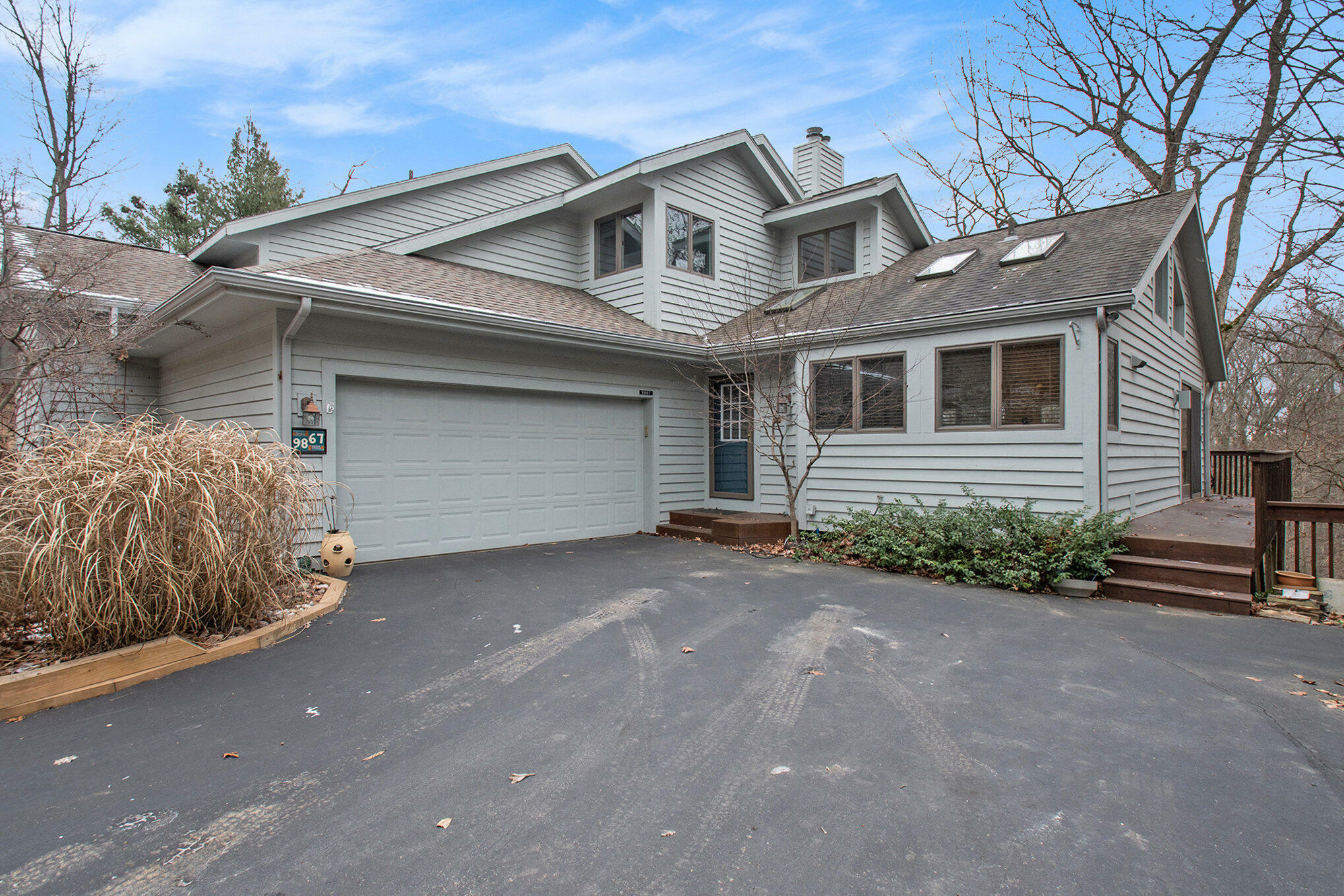 Property Photo:  9867 Deer Path  MI 49106 