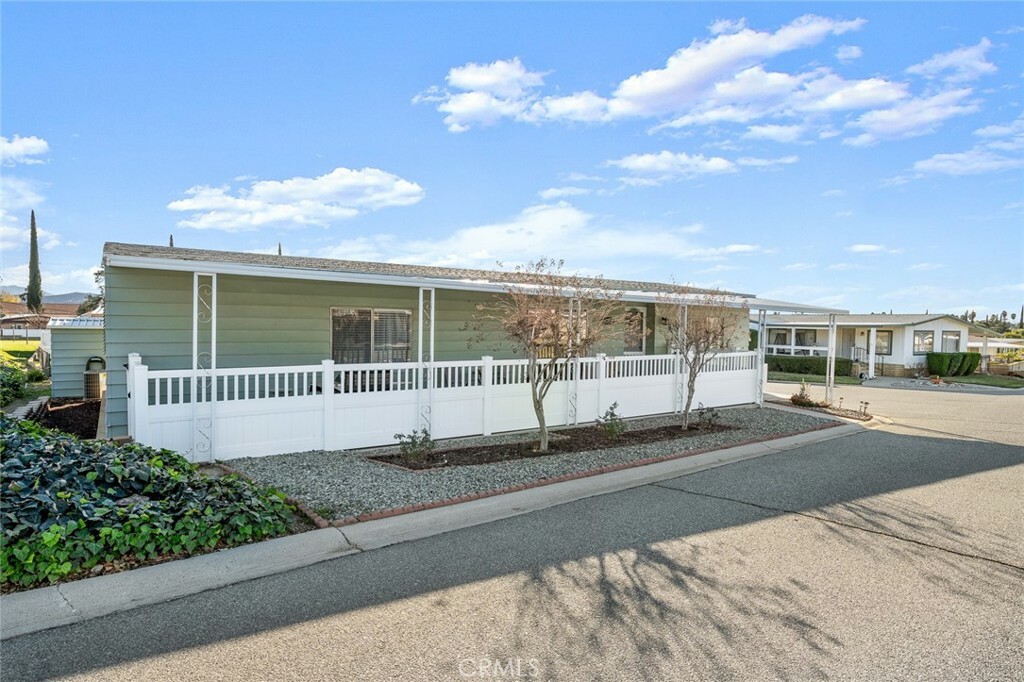 Property Photo:  4133 W Wilson #32 Street  CA 92220 