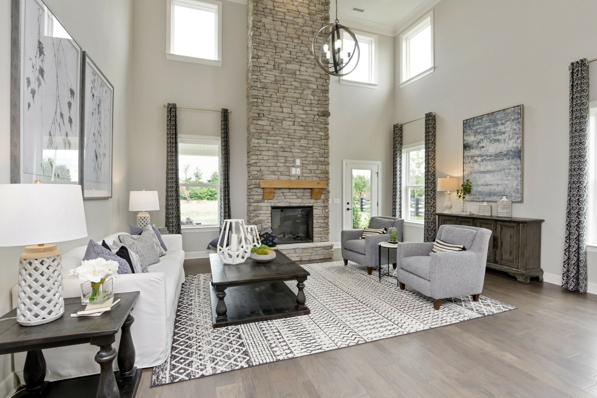 Property Photo: 226 S Dunnwood Ln TN 37122
