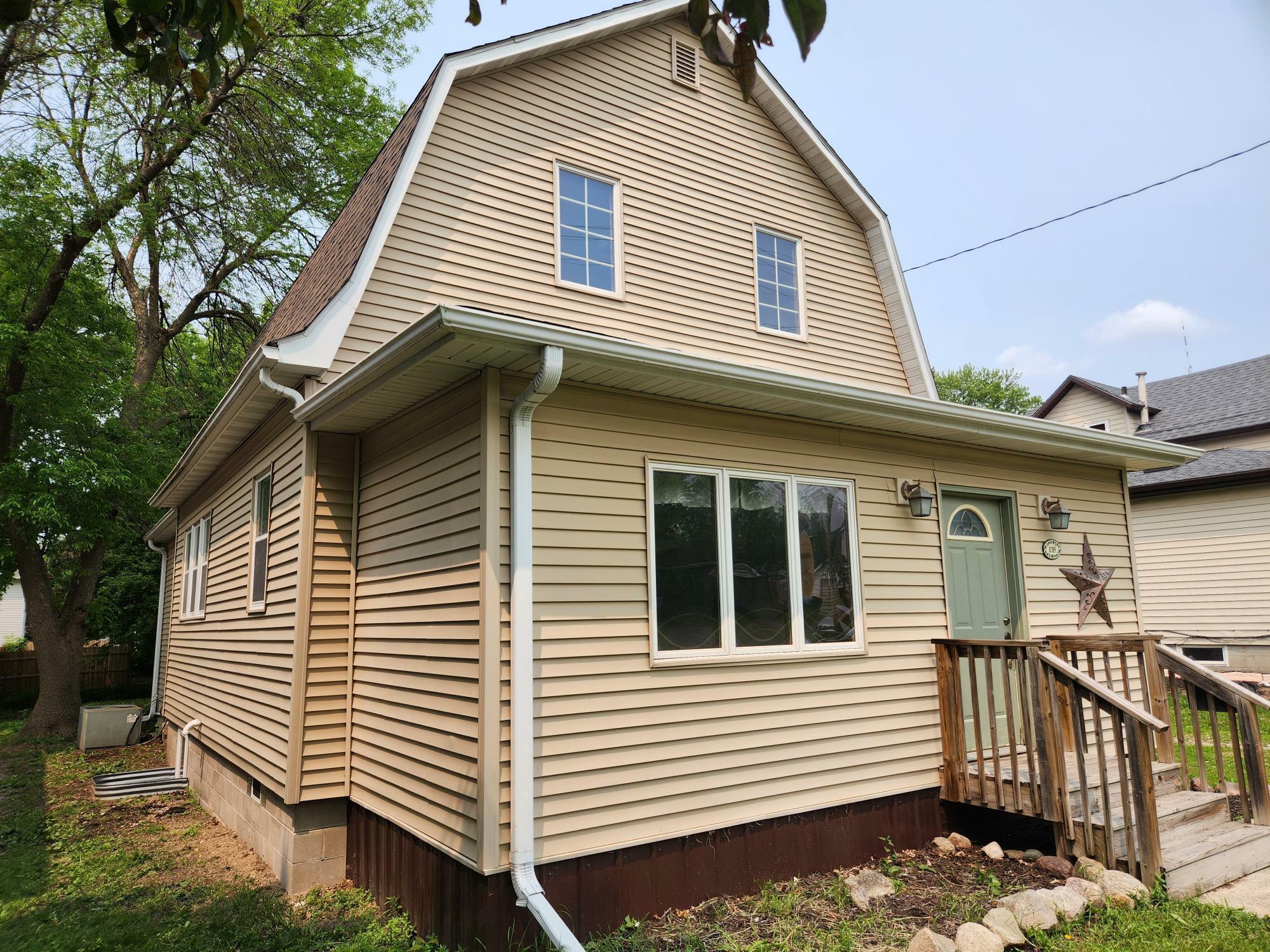 Property Photo: 1018 W Fountain Street MN 56007