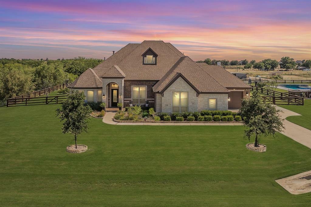Property Photo: 1449 Flanagan Farm Drive TX 76226