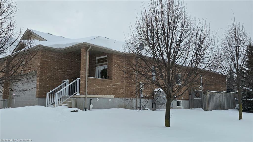 217 Huck Crescent  Kitchener ON N2N 0A3 photo