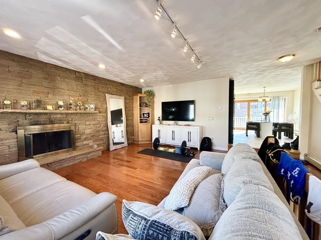 Property Photo:  117-119 Marshall Street  MA 02151 
