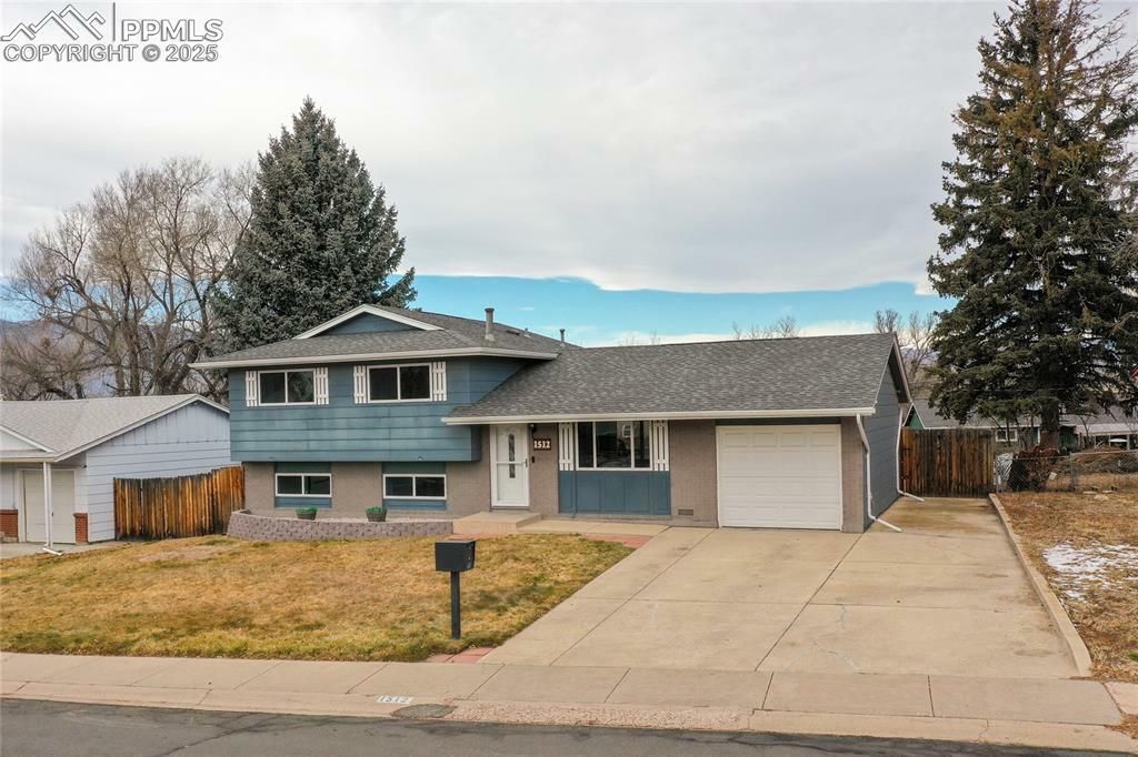 Property Photo:  1512 Saratoga Drive  CO 80910 