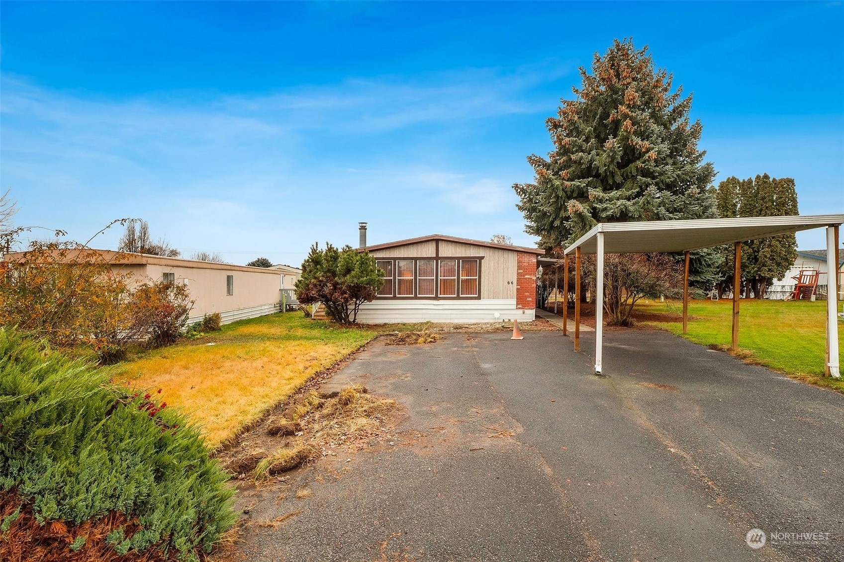 Property Photo:  3131 W Wapato Drive 66  WA 98837 