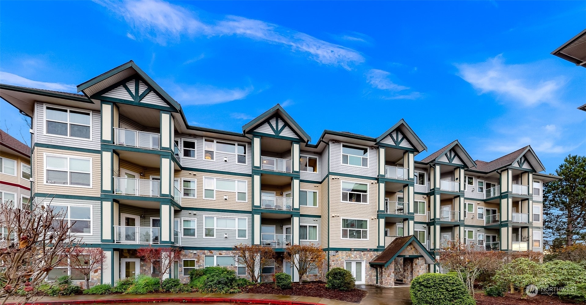 Property Photo: 259 W Bakerview Road C401 WA 98226