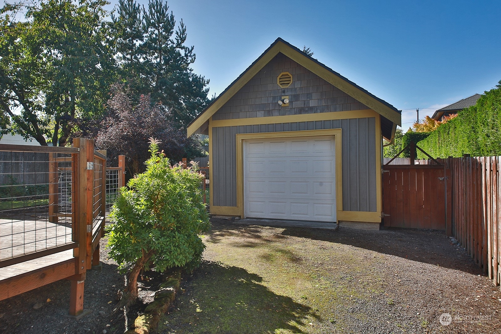 Property Photo:  431  Island View Lane  WA 98260 