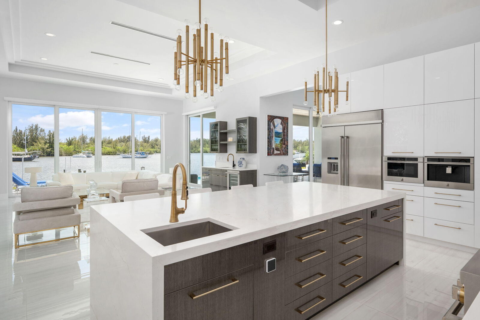 Property Photo:  3937 Indian River Drive E  FL 32963 