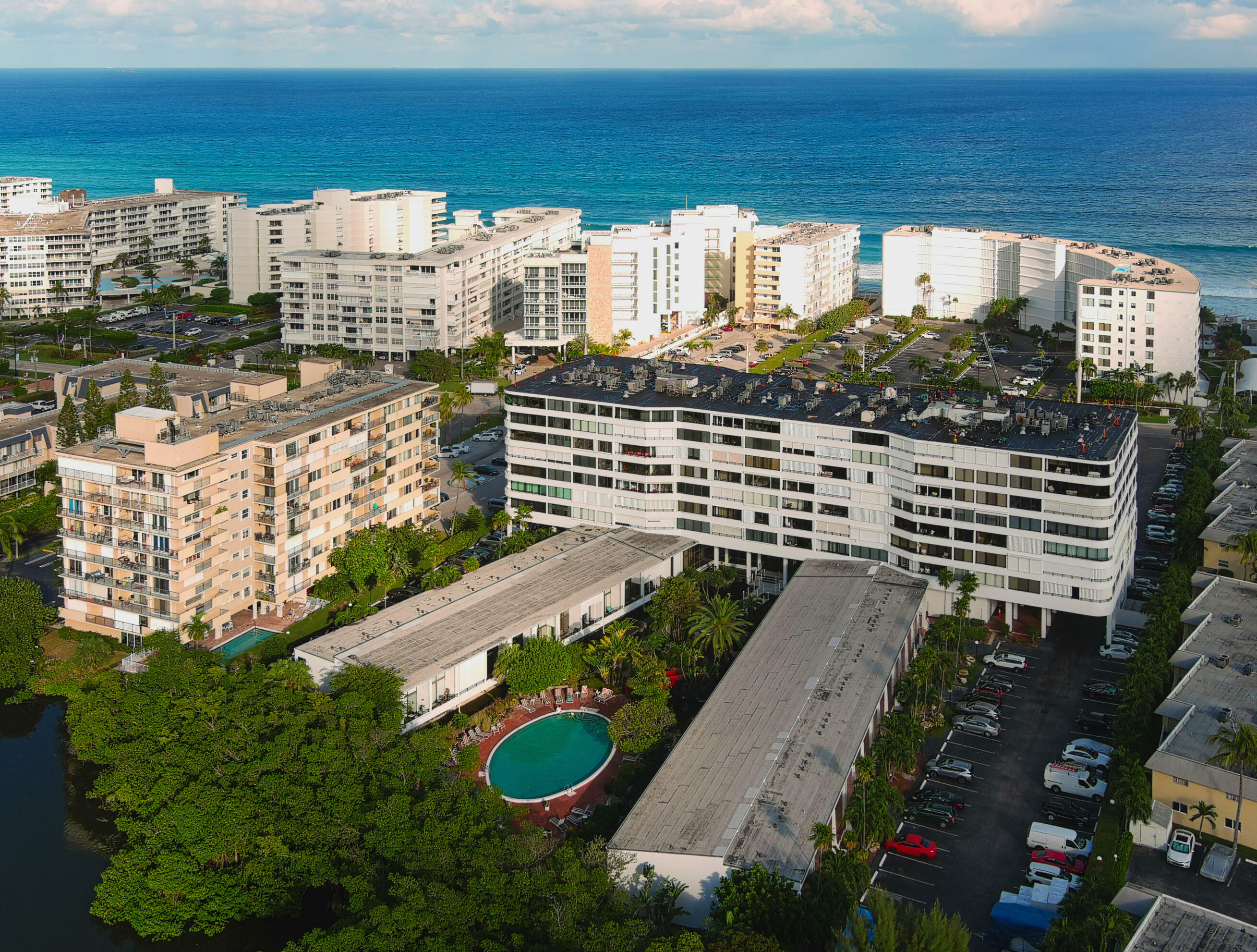 Property Photo:  3589 S Ocean Boulevard 307  FL 33480 