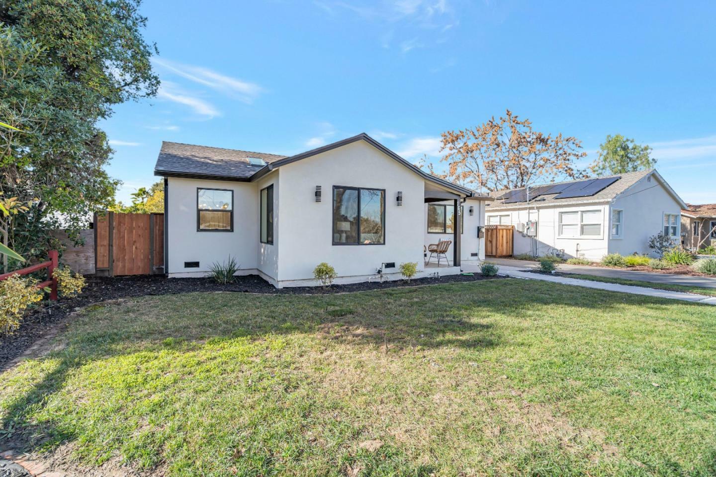 Property Photo:  165 Poplar Avenue  CA 95008 