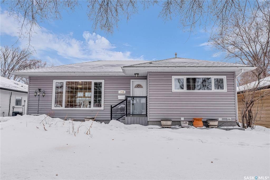 1705 Louise Avenue  Saskatoon SK S7H 2R5 photo