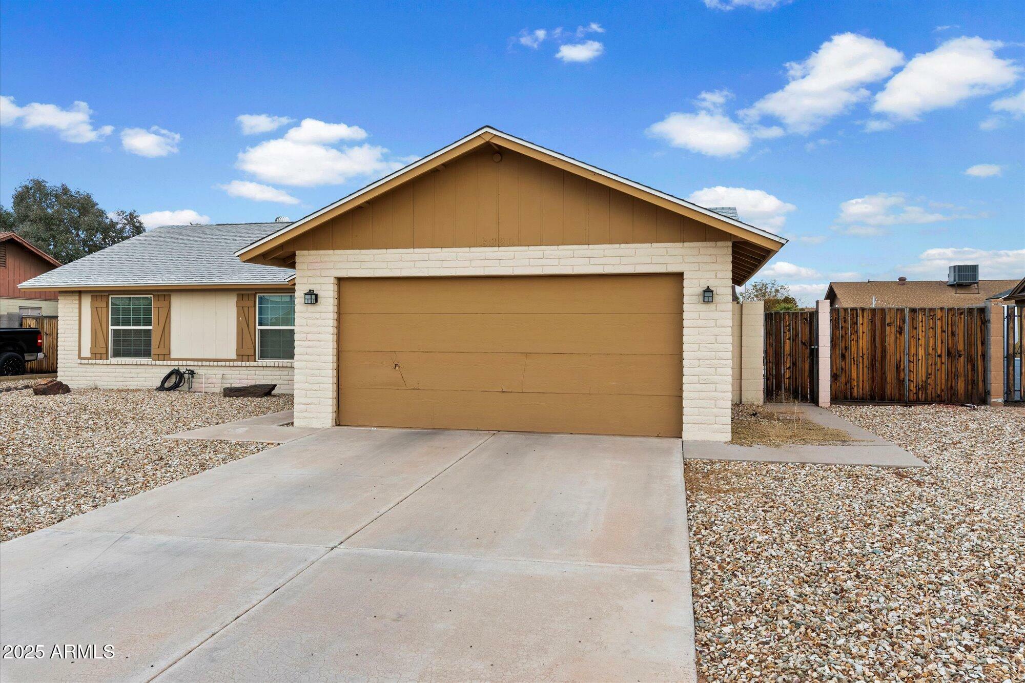 Property Photo:  6820 W Cameron Drive  AZ 85345 