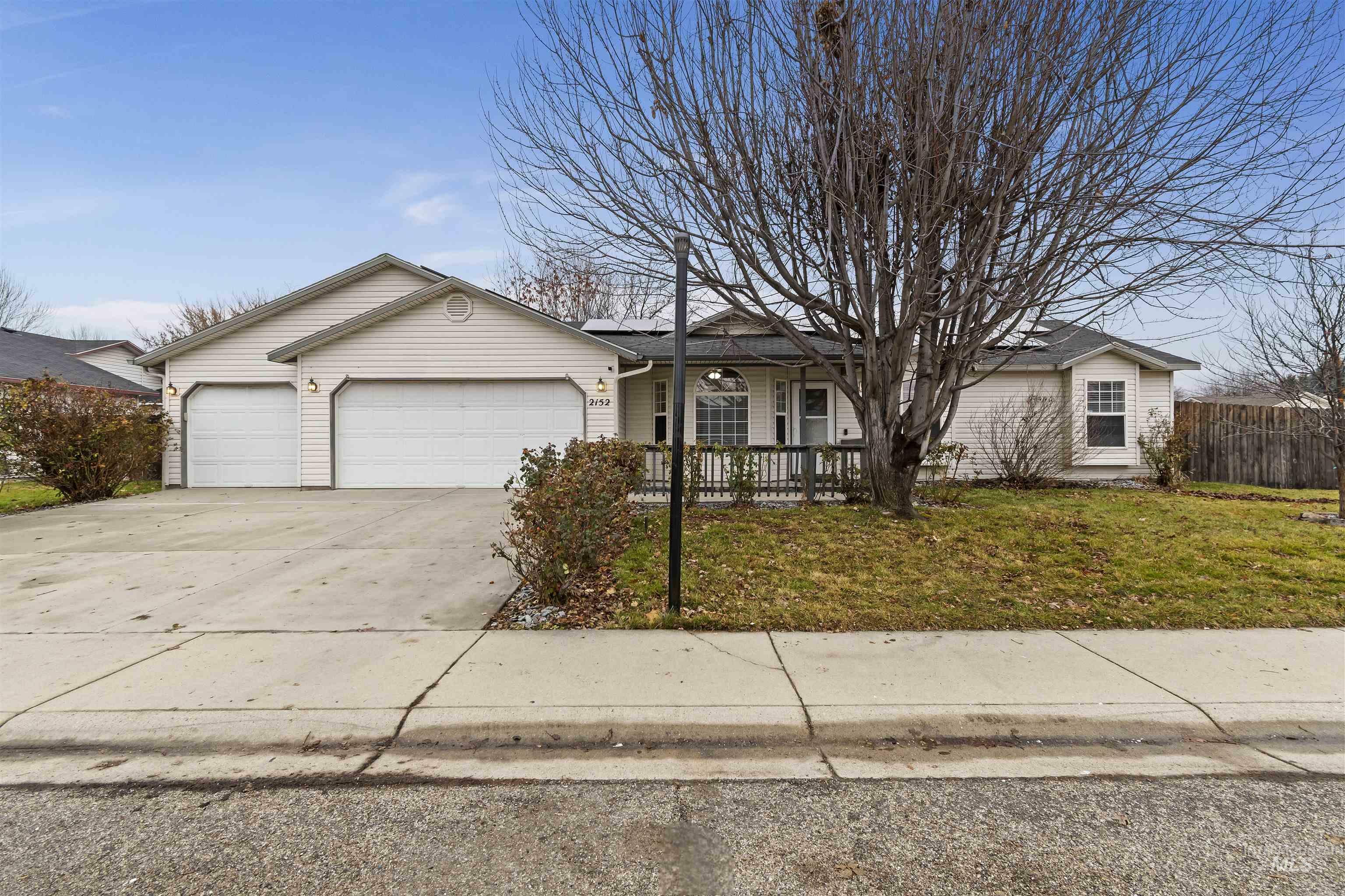 Property Photo: 2152 S Pebbleside Way ID 83709
