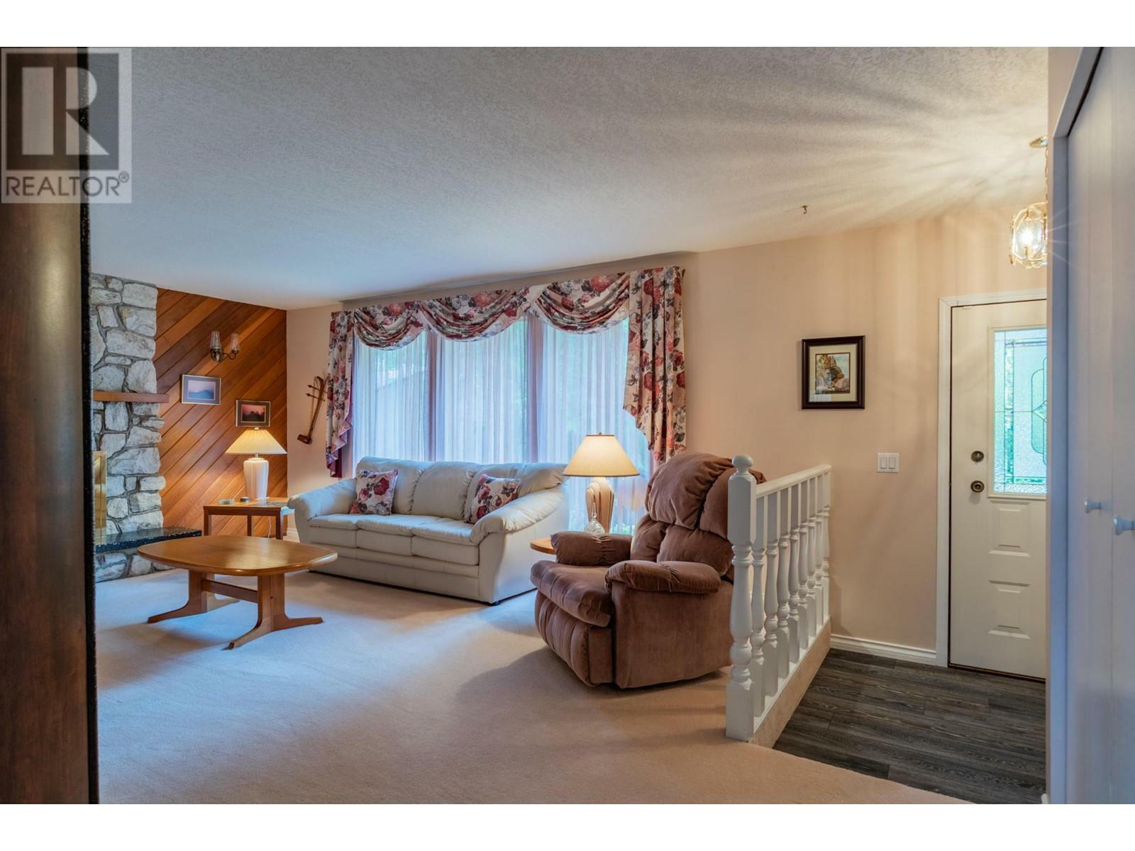 Property Photo: 2504 14th Avenue BC V1N 3P1