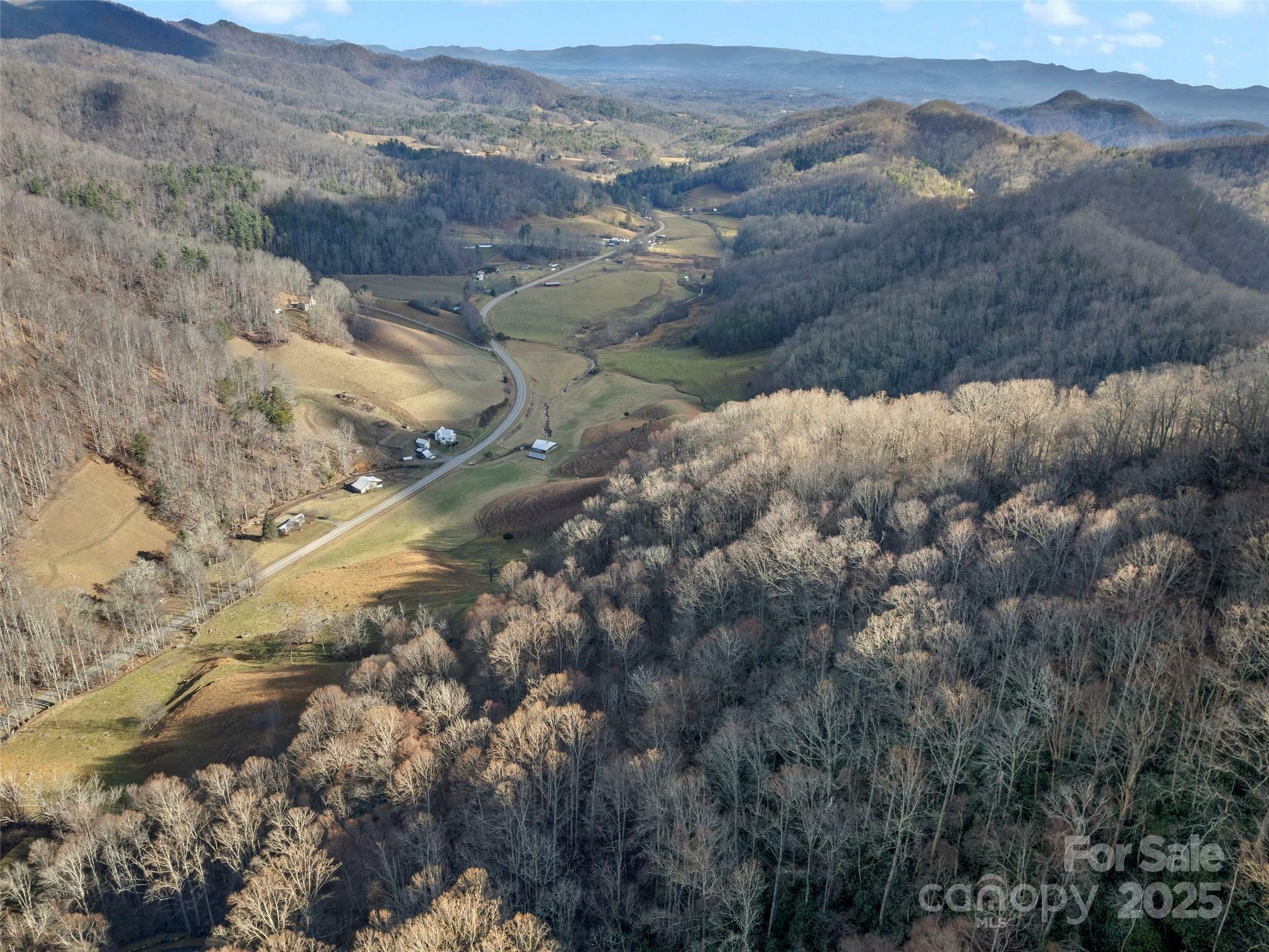 Property Photo: 534 Kendal Drive 20 NC 28748