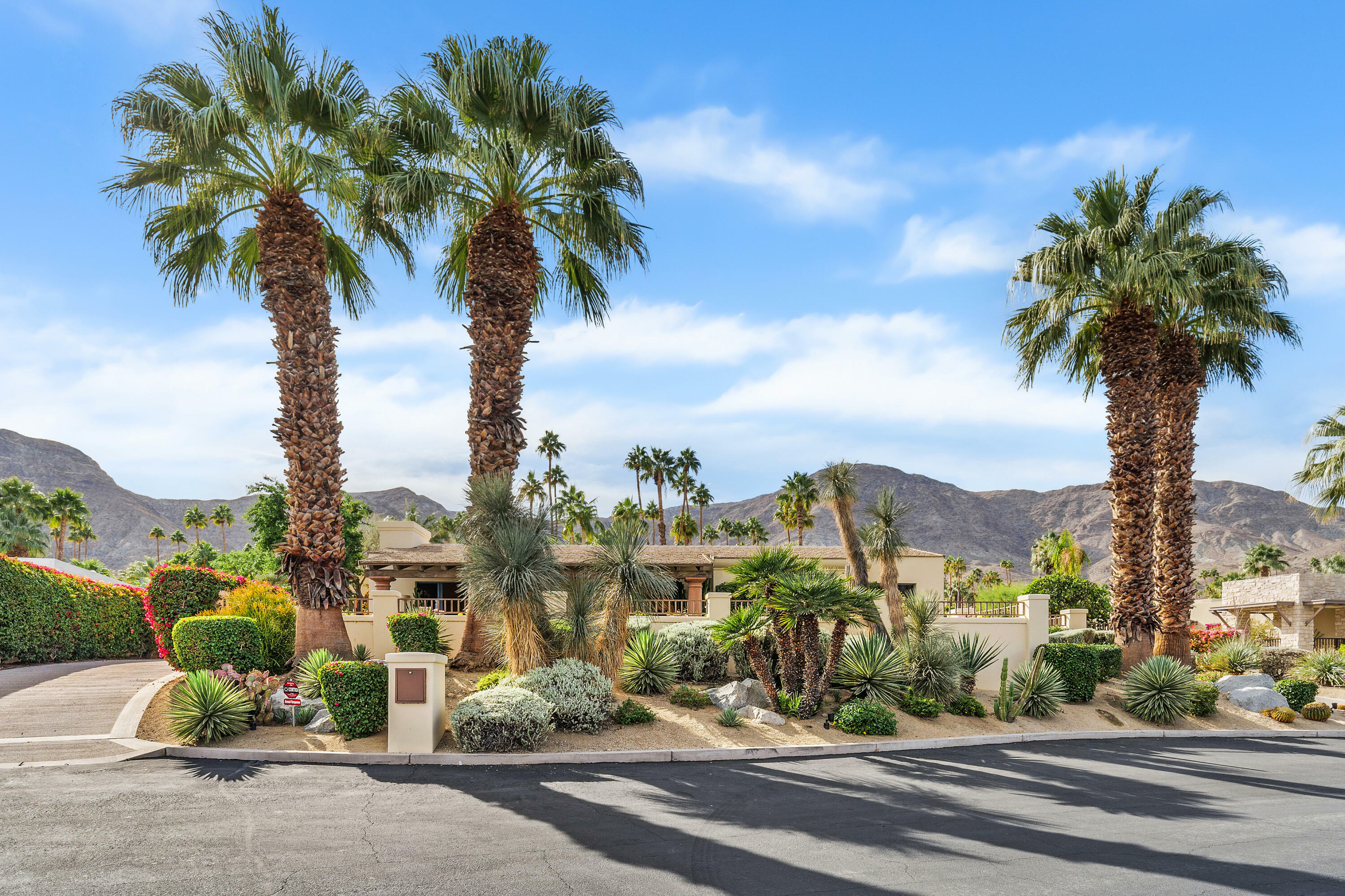 Property Photo:  70461 Placerville Road  CA 92270 