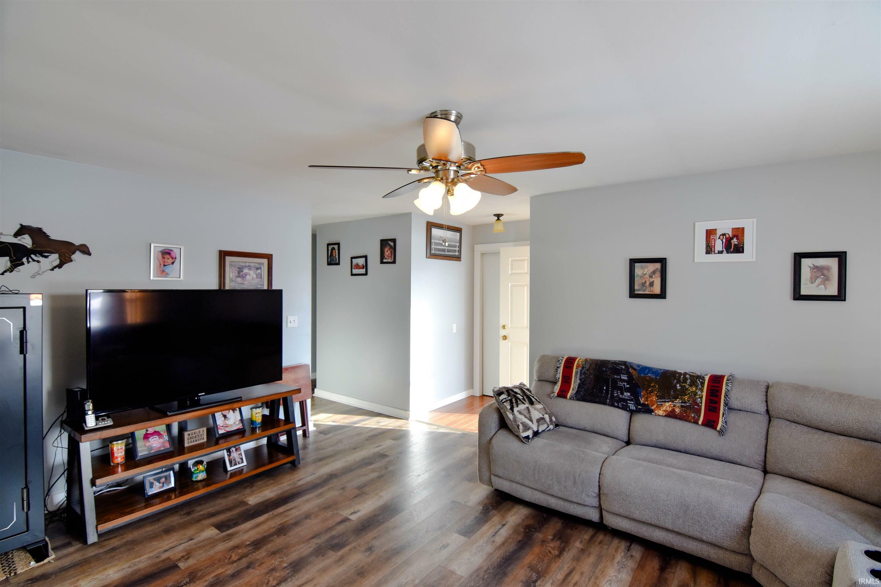 Property Photo:  1808 E Taylor Avenue  IN 47670 