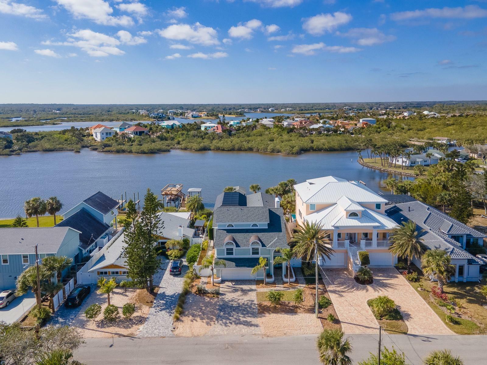 Property Photo:  2534 Lakeshore Drive  FL 32136 