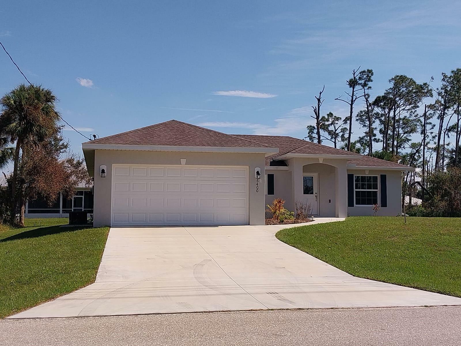 Property Photo:  5400 Jennings Boulevard  FL 33981 