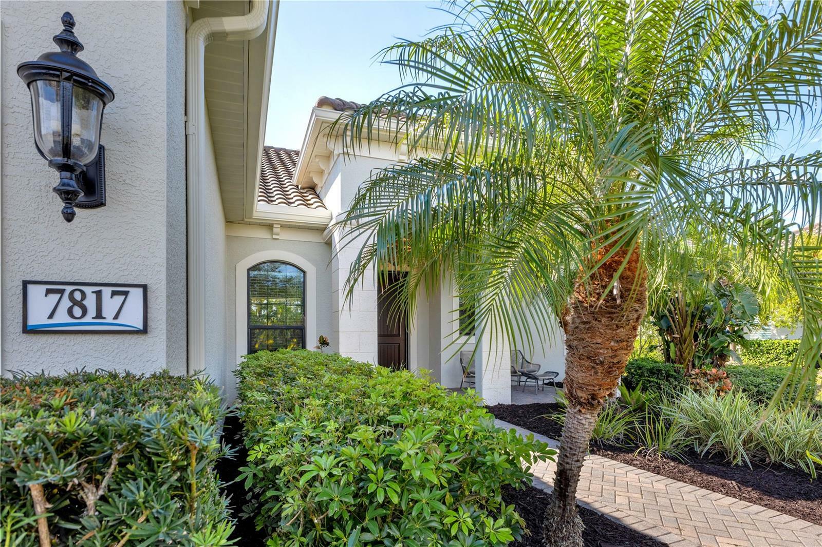 Property Photo:  7817 Passionflower Drive  FL 34241 