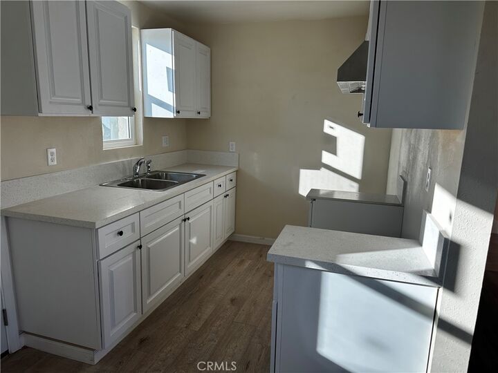 Property Photo:  14423 S Keene Avenue  CA 90220 