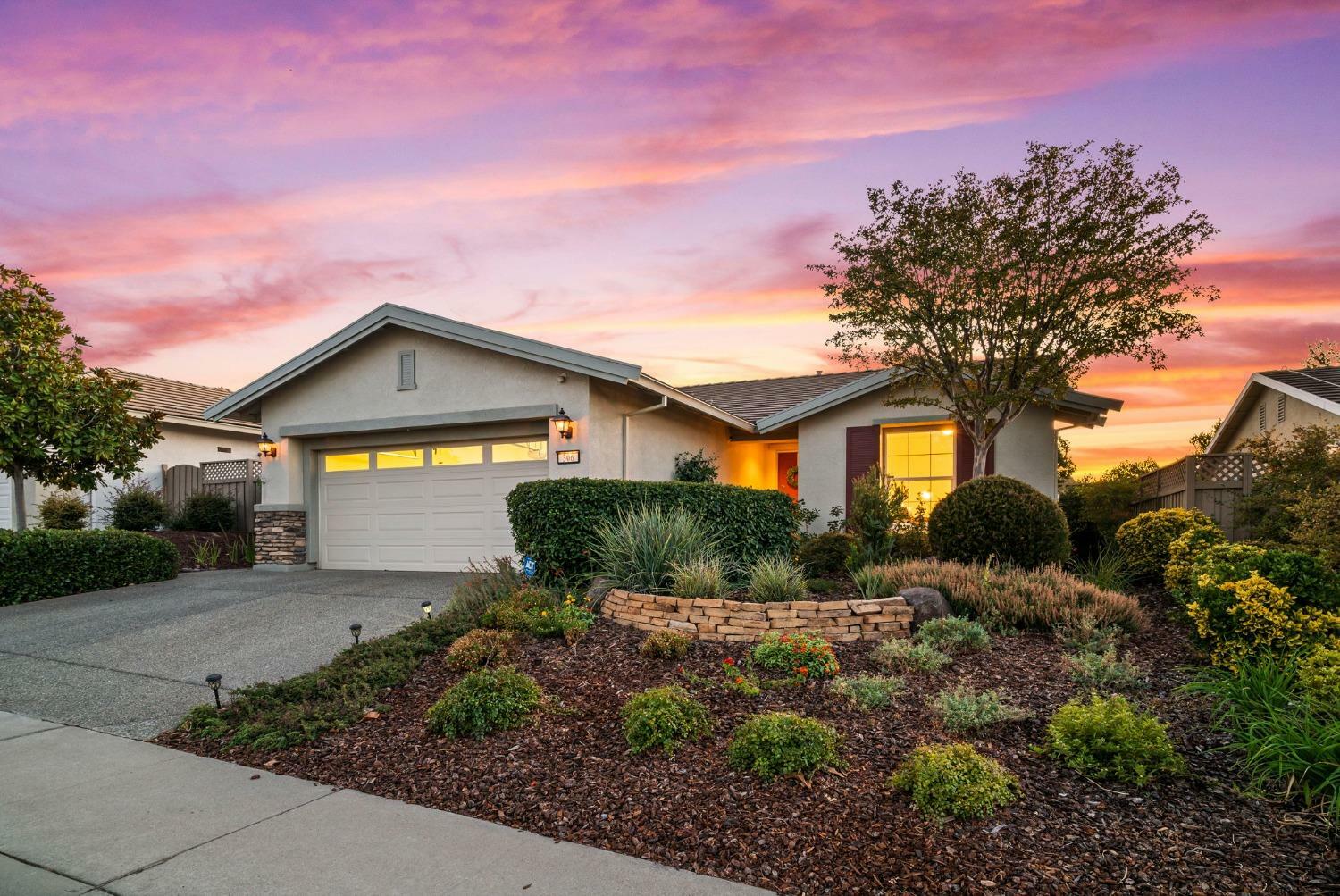 Property Photo:  306 Daylily Lane  CA 95648 