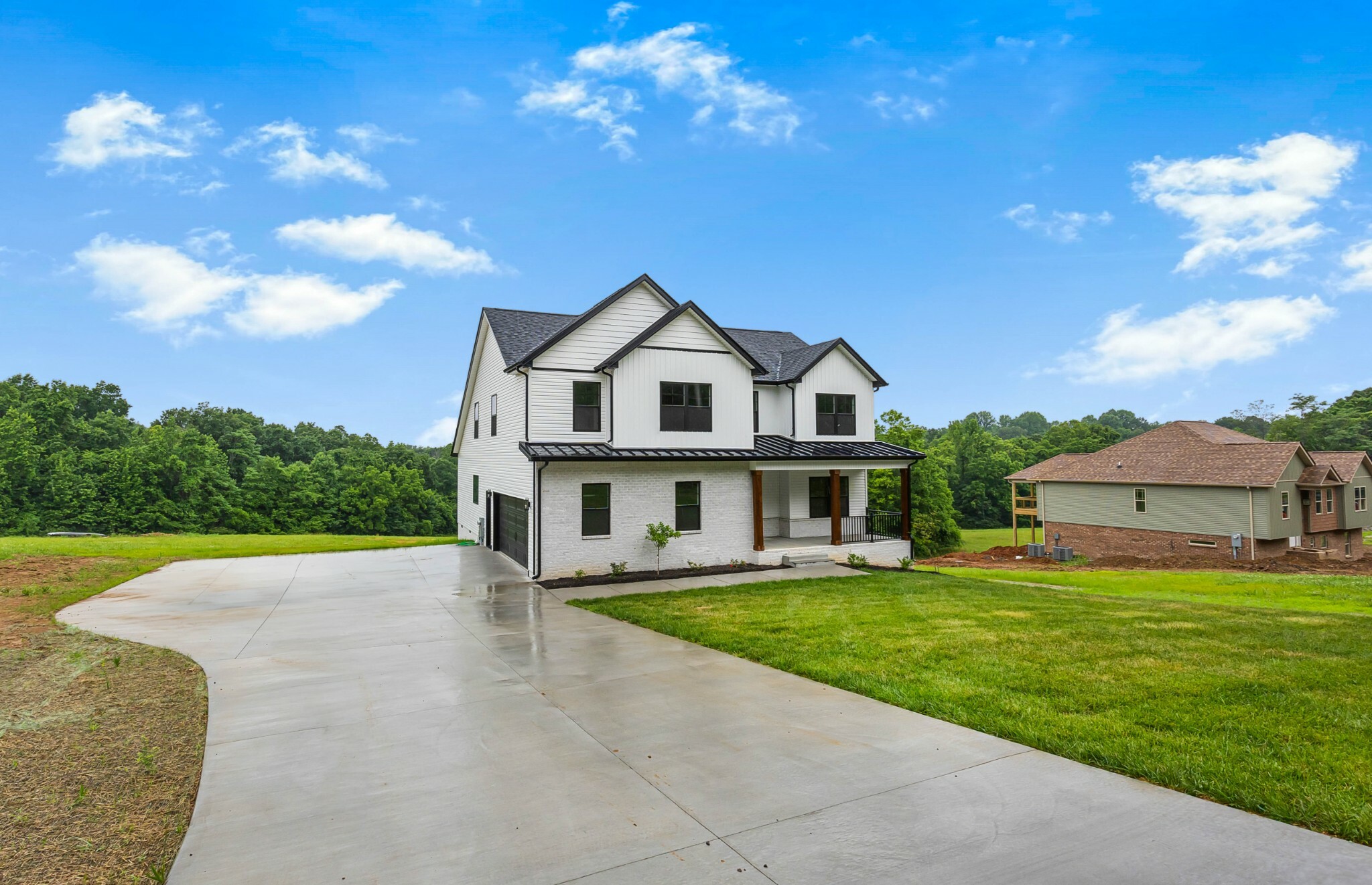Property Photo: 983 Palmyra Rd TN 37040