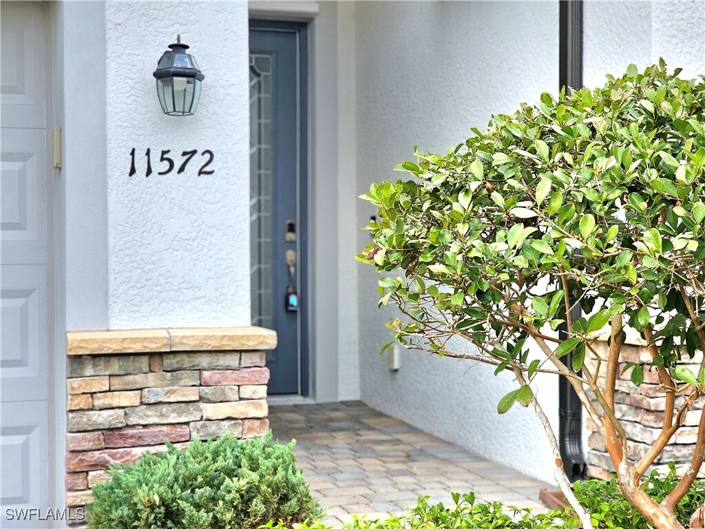 Property Photo: 11572 Shady Blossom Drive FL 33913