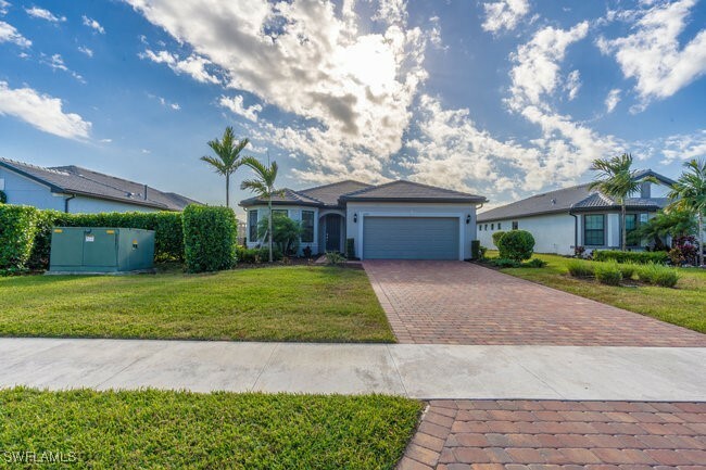 Property Photo:  6775 Winding Cypress Drive  FL 34114 