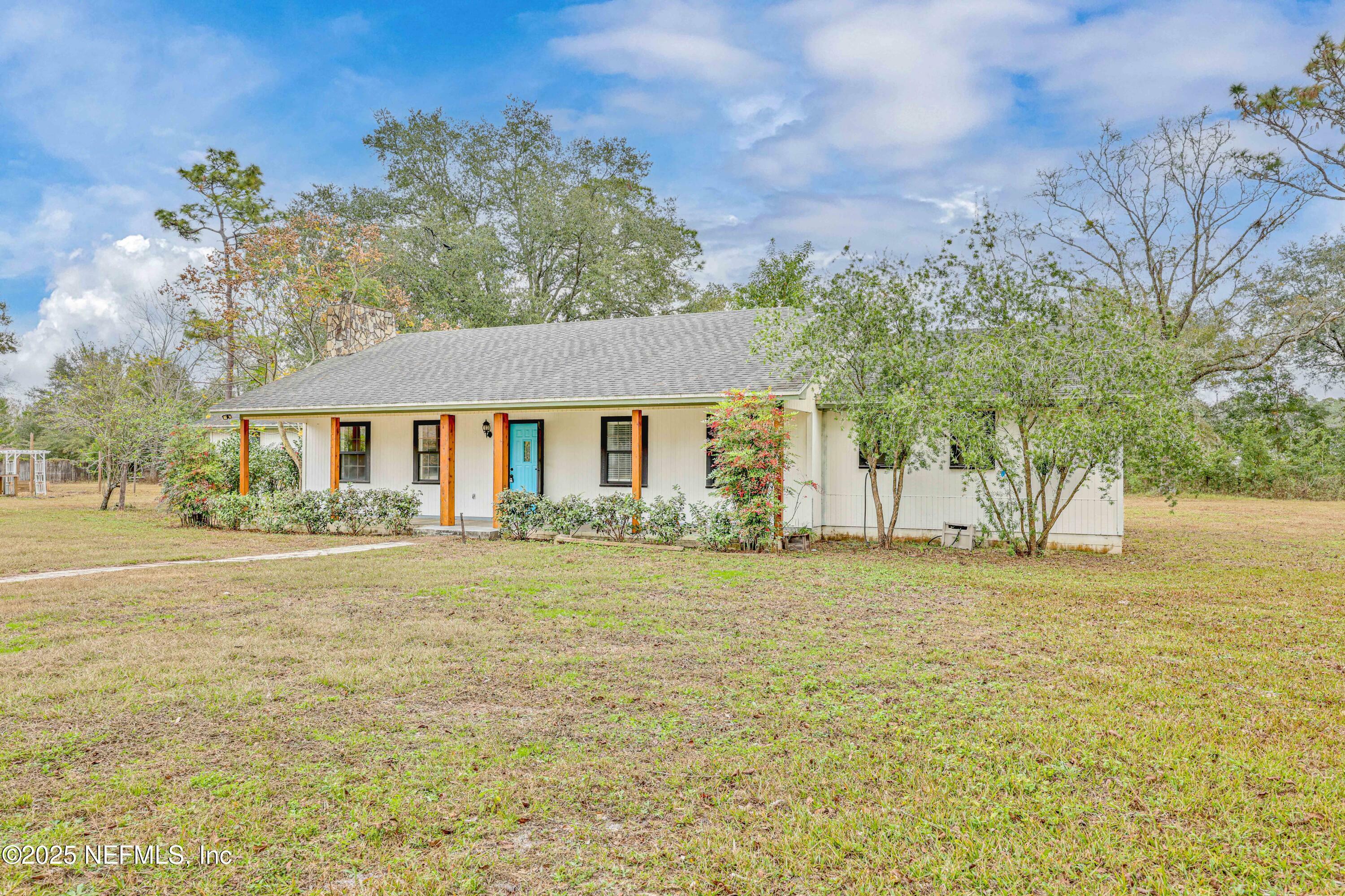 Property Photo:  4003 Sherrys Way  FL 32068 