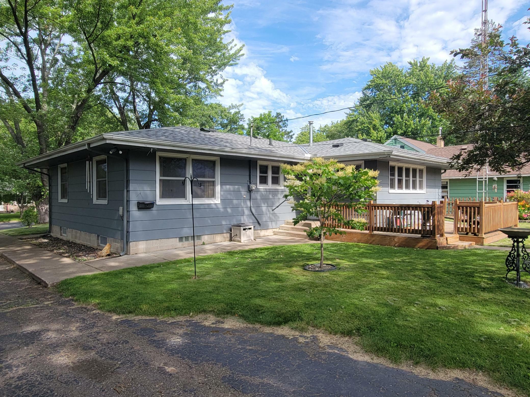 Property Photo:  540 Park Street S  MN 55051 