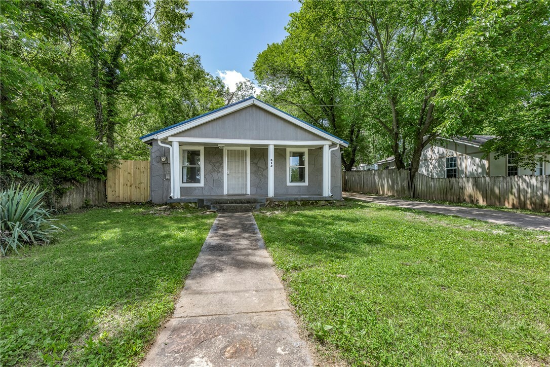 513 Mountain View Avenue  Springdale AR 72764 photo